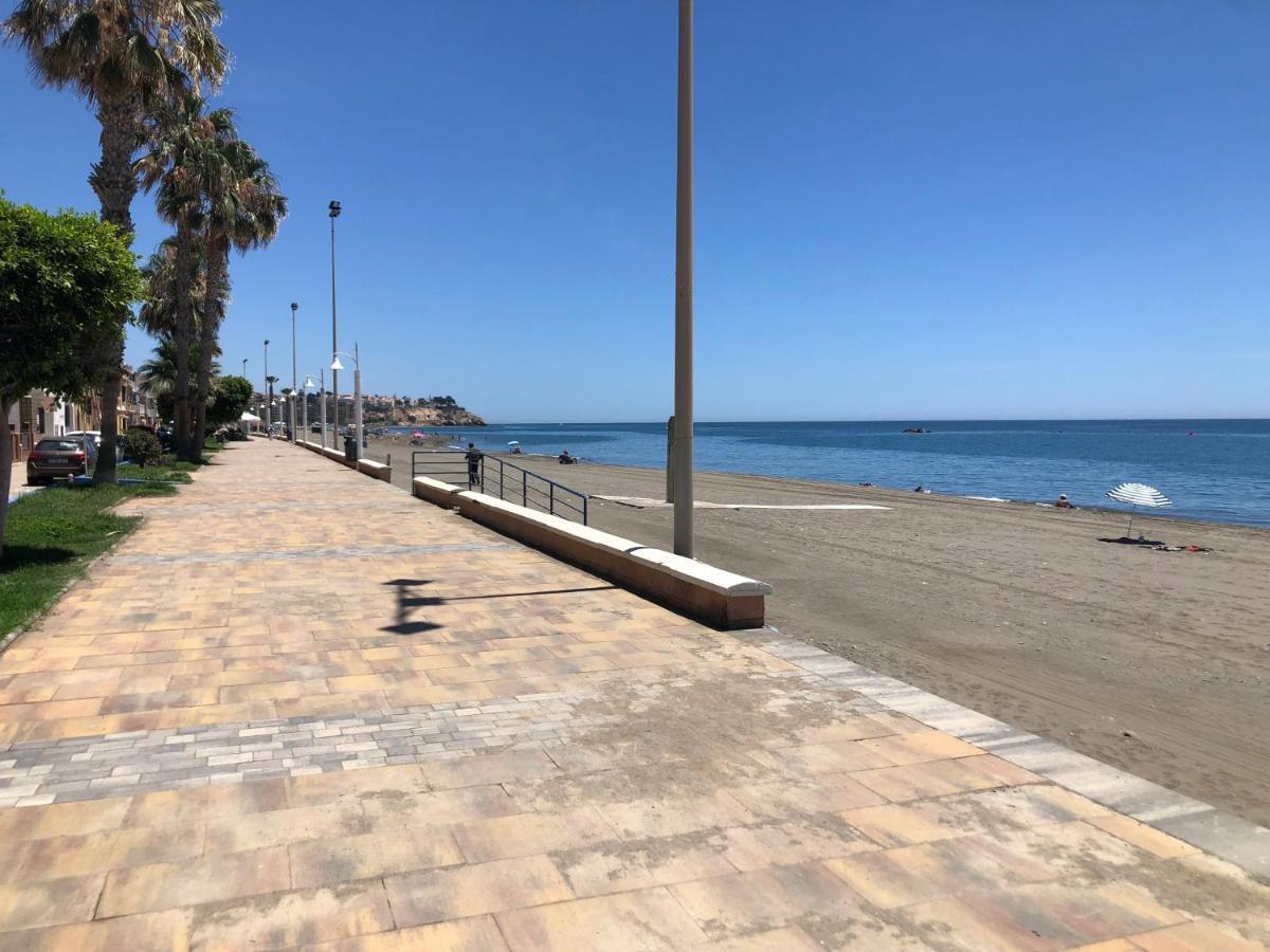 La Cala Del MoralAtico En La Playa Con Terraza Privadaアパートメント エクステリア 写真